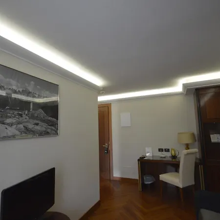 Villa Madonna-2