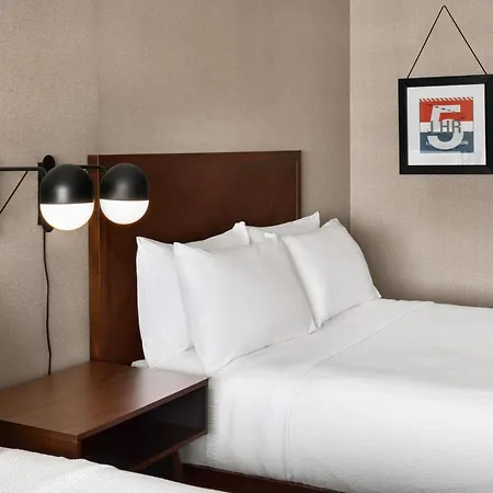 Four Points By Sheraton Edmonton South-3