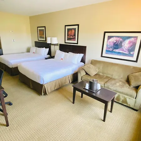Ramada By Wyndham Westlock-3
