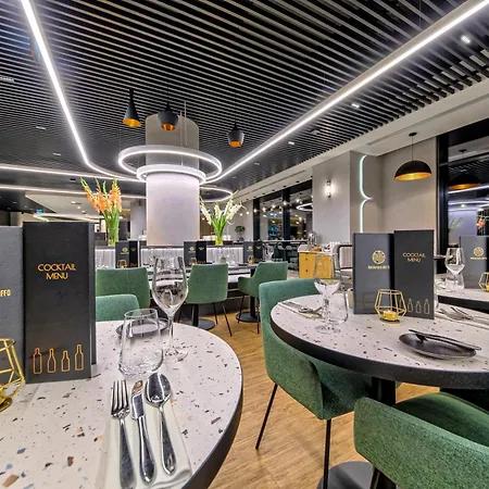 Focus Hotel Premium Warszawa-3