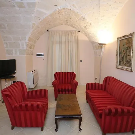 Villa Lucrezio Resort-2