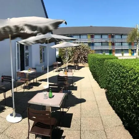 Brit Hotel Confort Morlaix-3