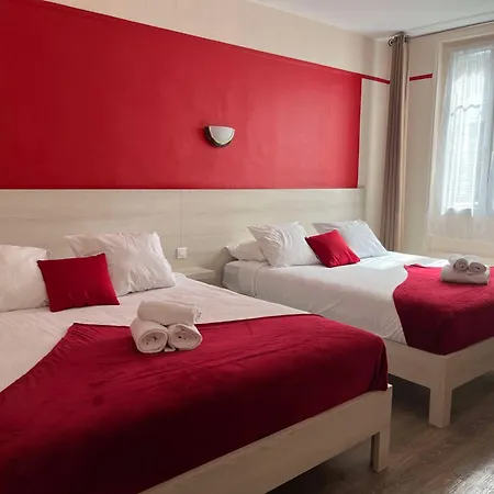 Brit Hotel Du Dauphin L'Aigle-3