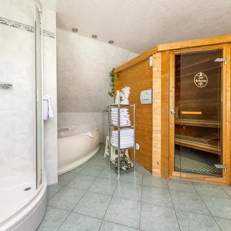 Landhotel Zur Schmiede-3