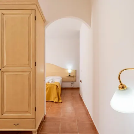 Hotel Marie Claire-3