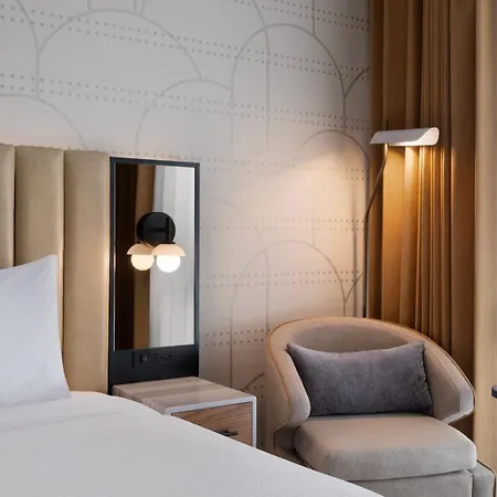 Courtyard By Marriott New York Manhattan / Soho-3