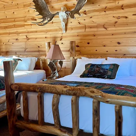 Badlands Frontier Cabins-2