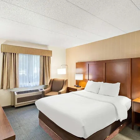 Comfort Inn White River Junction-3