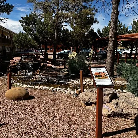 Navajo Nation Inn-3