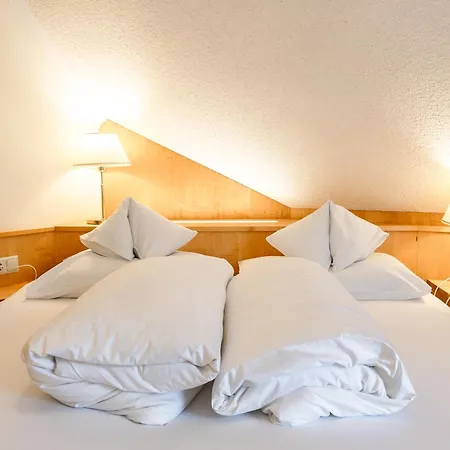 Schlosshotel Seewirt-2