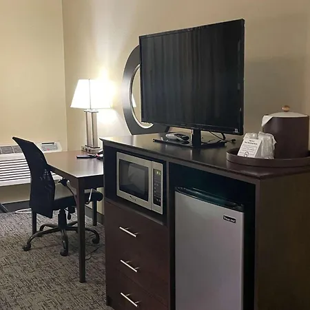 Quality Inn Ontario-2