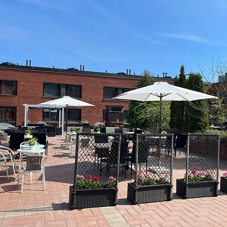 Hotel Haaga Central Park-2