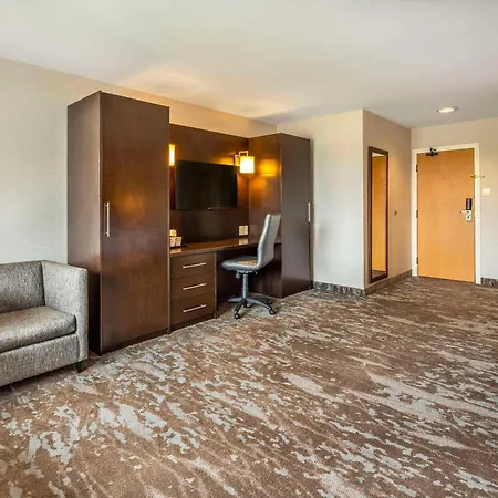 Comfort Inn Newmarket - Aurora-2