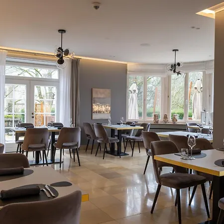 Hotel-Restaurant Beim Schlass-3