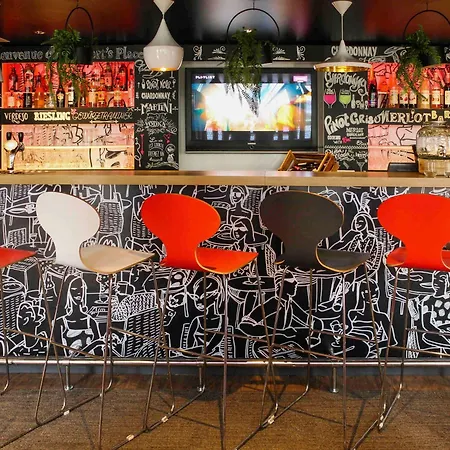 Ibis Paris Gennevilliers-3