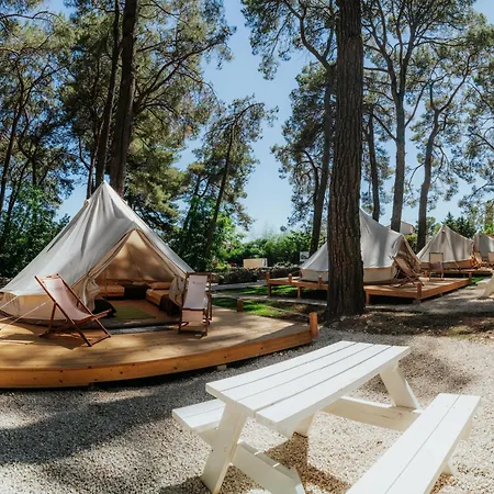 Camp 'Dvor' Bell Tent Accommodation-3
