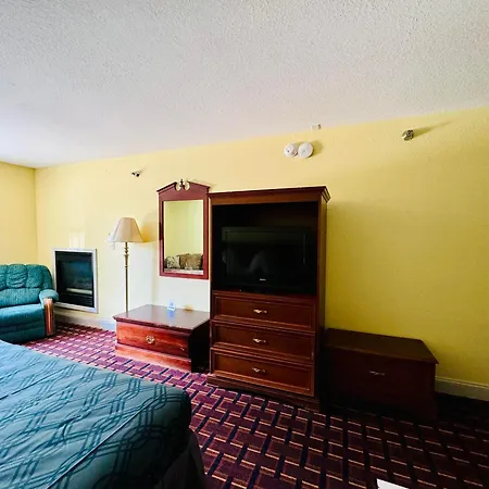 Ozark Inn And Suites-3
