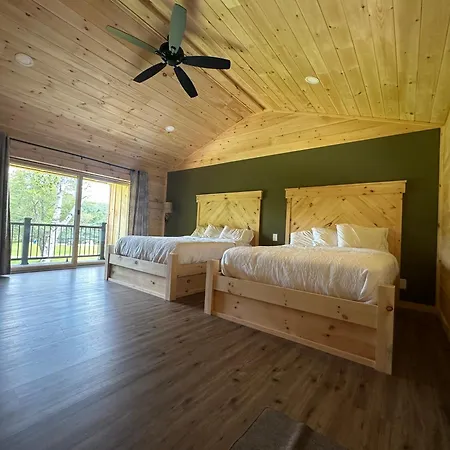 The Lodge At Loon Lake-3