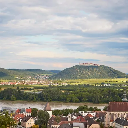 Steigenberger Hotel & Spa Krems-3