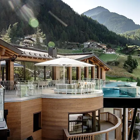 Das Central - Alpine . Luxury . Life-3