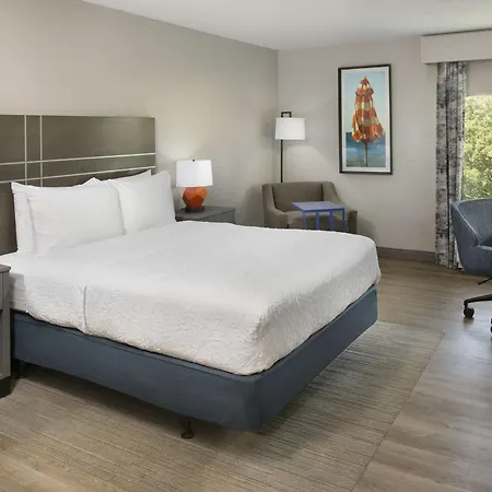 Hampton Inn Northwood-2