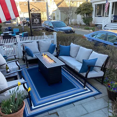 Prince Albert Guest House, Provincetown-3
