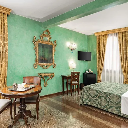 Hotel Marconi-2