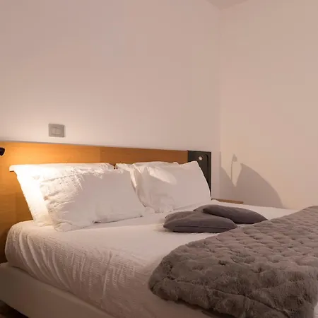 La Villa - Luxury Guest House-3