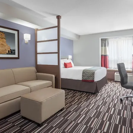Microtel Inn & Suites By Wyndham Fort Mcmurray-2