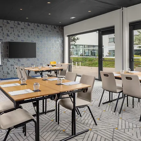 Hyatt Place Paris Charles De Gaulle Airport-2