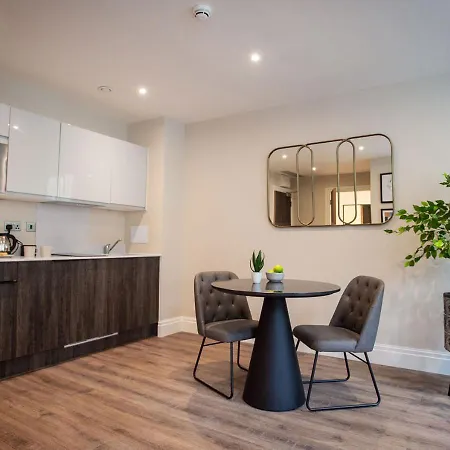 The Gresham Aparthotel-2