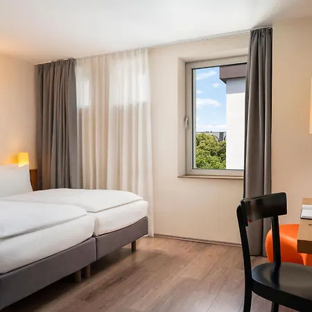 Mainhaus Stadthotel Frankfurt-3