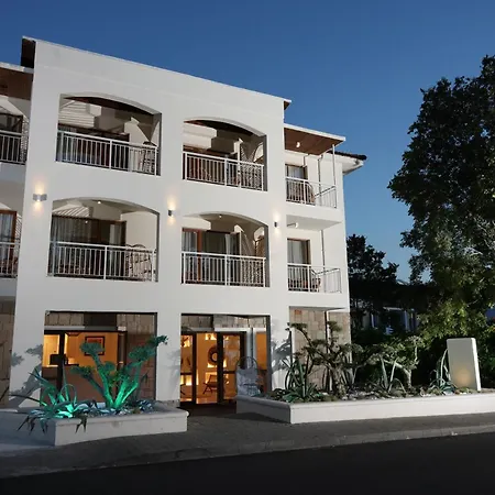 Paradise Bay Hotel-2