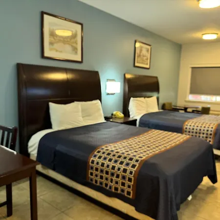 Texas Inn And Suites City Center At University Dr.-2