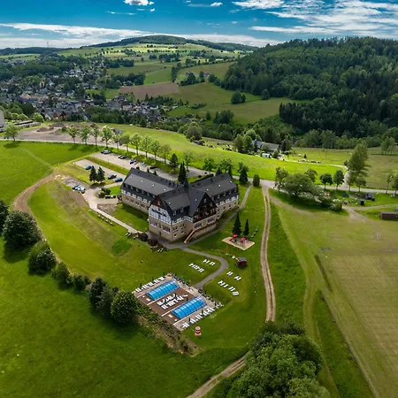 Panorama Berghotel Wettiner Hoehe-3