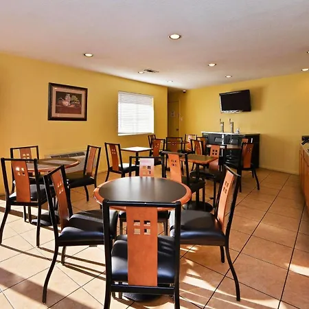 Xecutive Inn And Suites-2