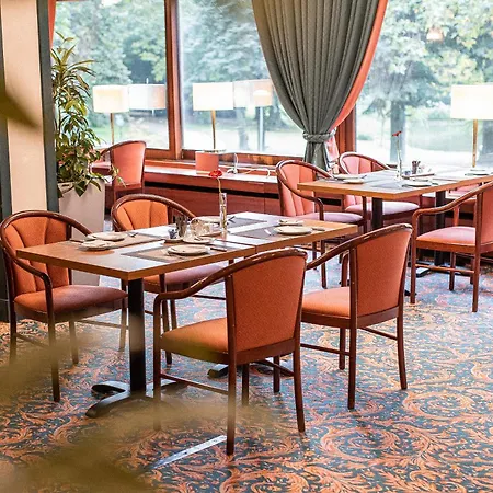 Plaza Hotel Gelsenkirchen-3