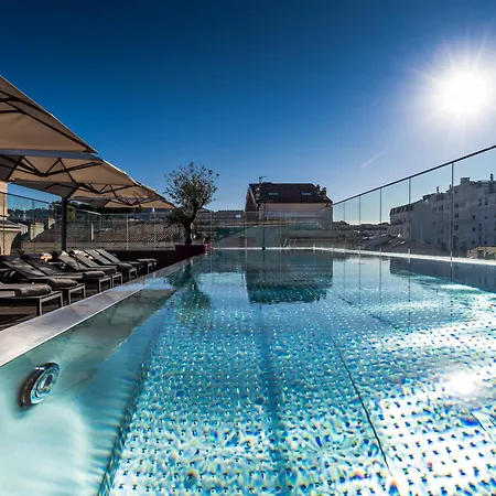 Five Seas By Inwood Hotels-3