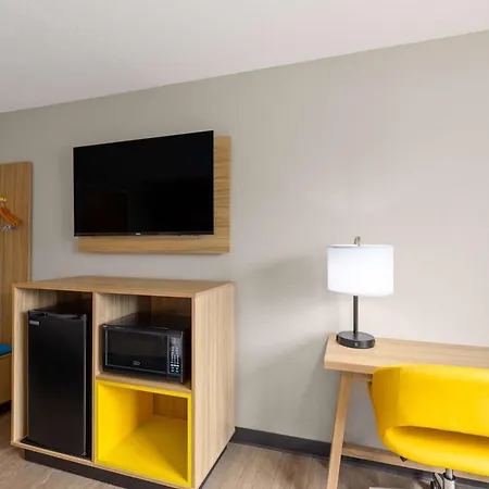 Days Inn By Wyndham Glasgow-2
