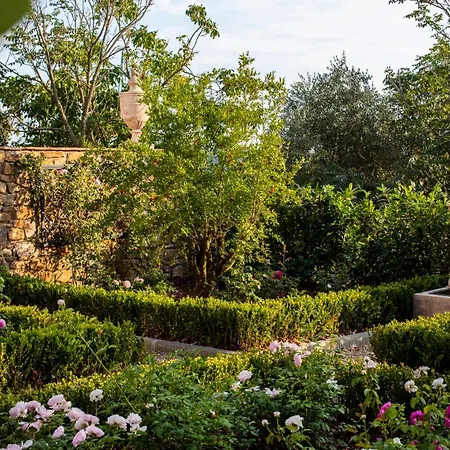 Palazzo Tiglio - A Small Luxury Hotels Of The World-3