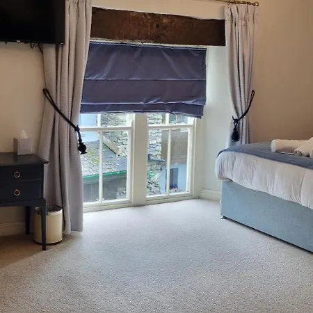Ivy Guest House-2