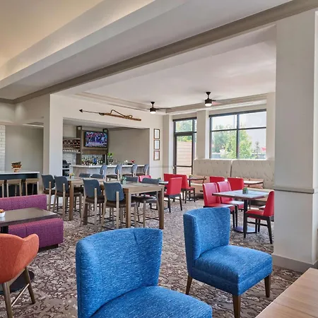 Hilton Garden Inn Anchorage-3