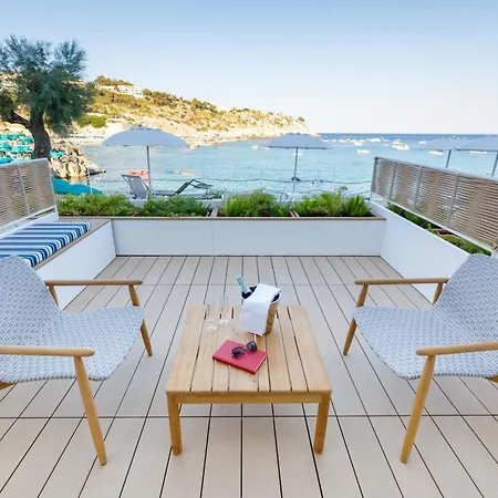 Hotel La Roccia-3
