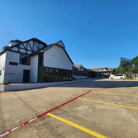 Americas Best Value Inn Longview-2