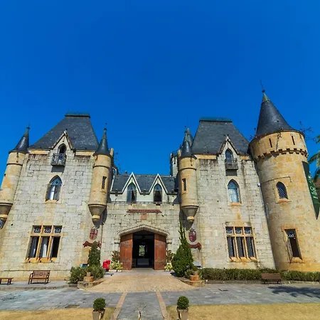Castelo De Itaipava - Hotel, Eventos E Gastronomia-2
