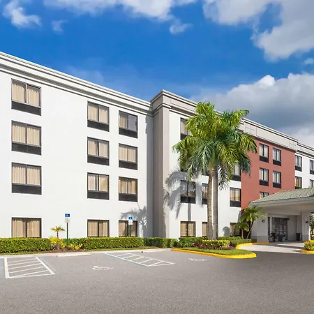 Hampton Inn & Suites Boynton Beach-2
