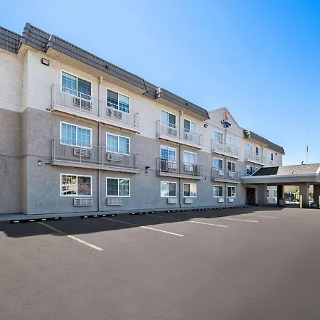 Comfort Inn Yreka I-5-3