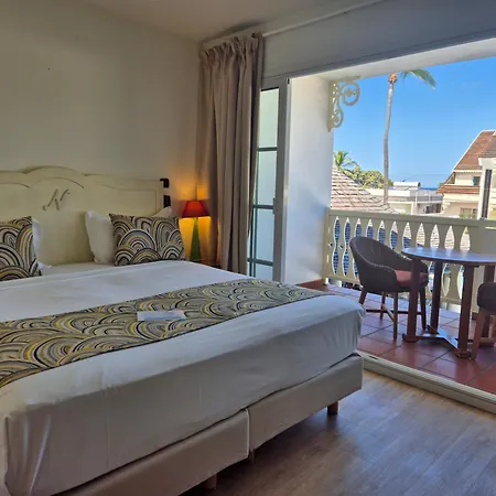 Le Nautile Beachfront-2