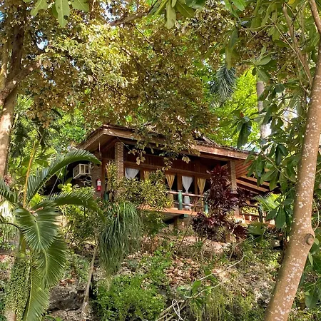 Chema'S By The Sea-2