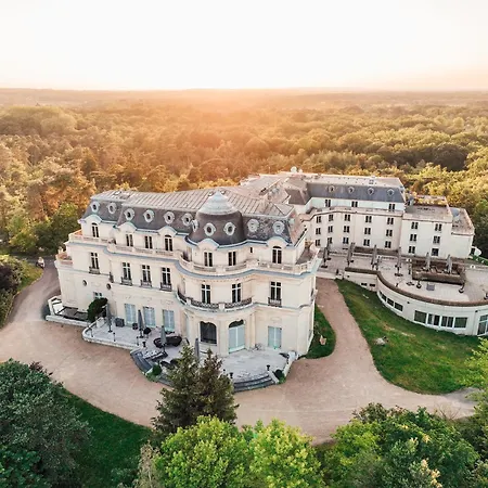 Intercontinental Chantilly Chateau Mont Royal By Ihg-2